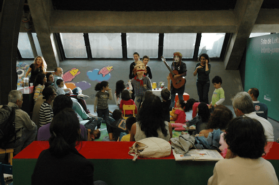 contação de histórias CCSP