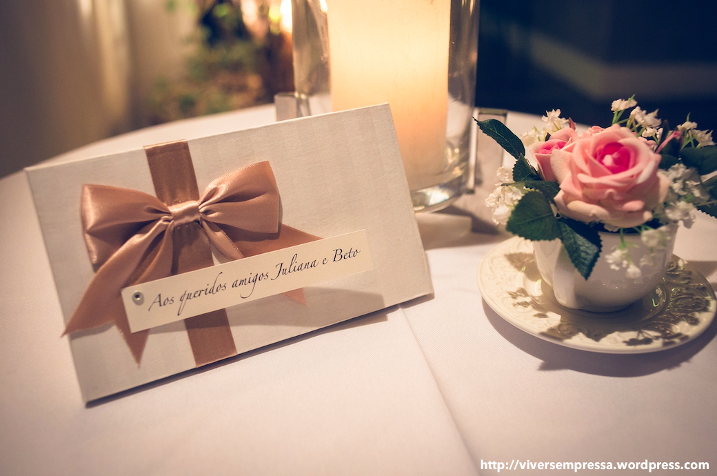 mini wedding convite.png