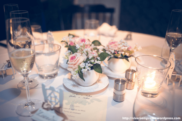 mini wedding decoracÌ§aÌo mesa
